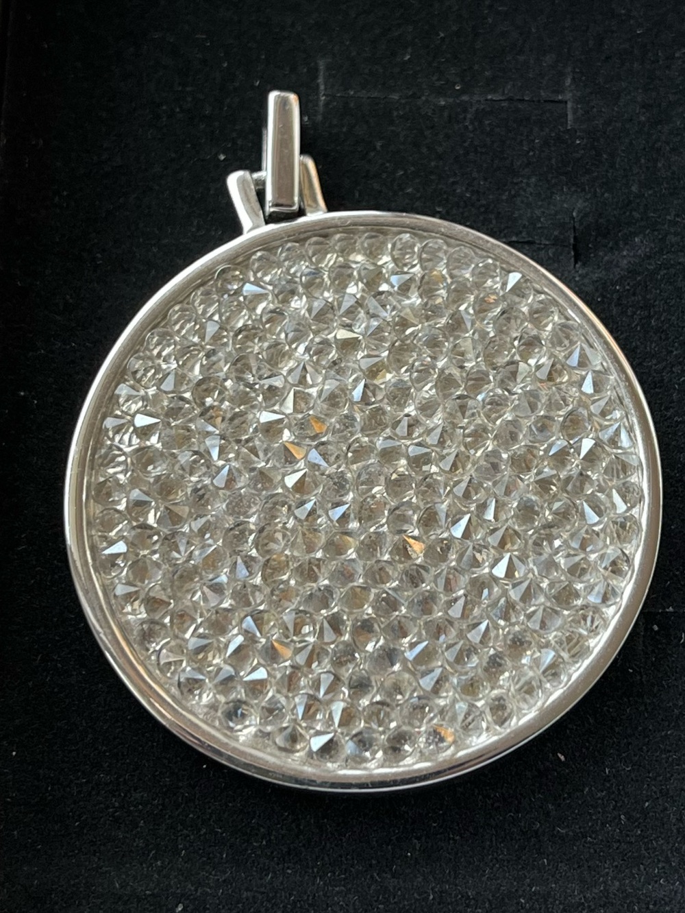 Touchstone Crystal 🎸Rock and Roll Pendant 🖤🤍